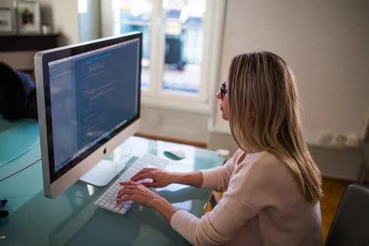 Tips for Proper Computer Posture